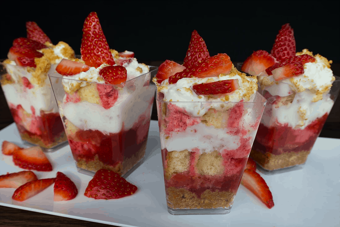 Strawberry dessert