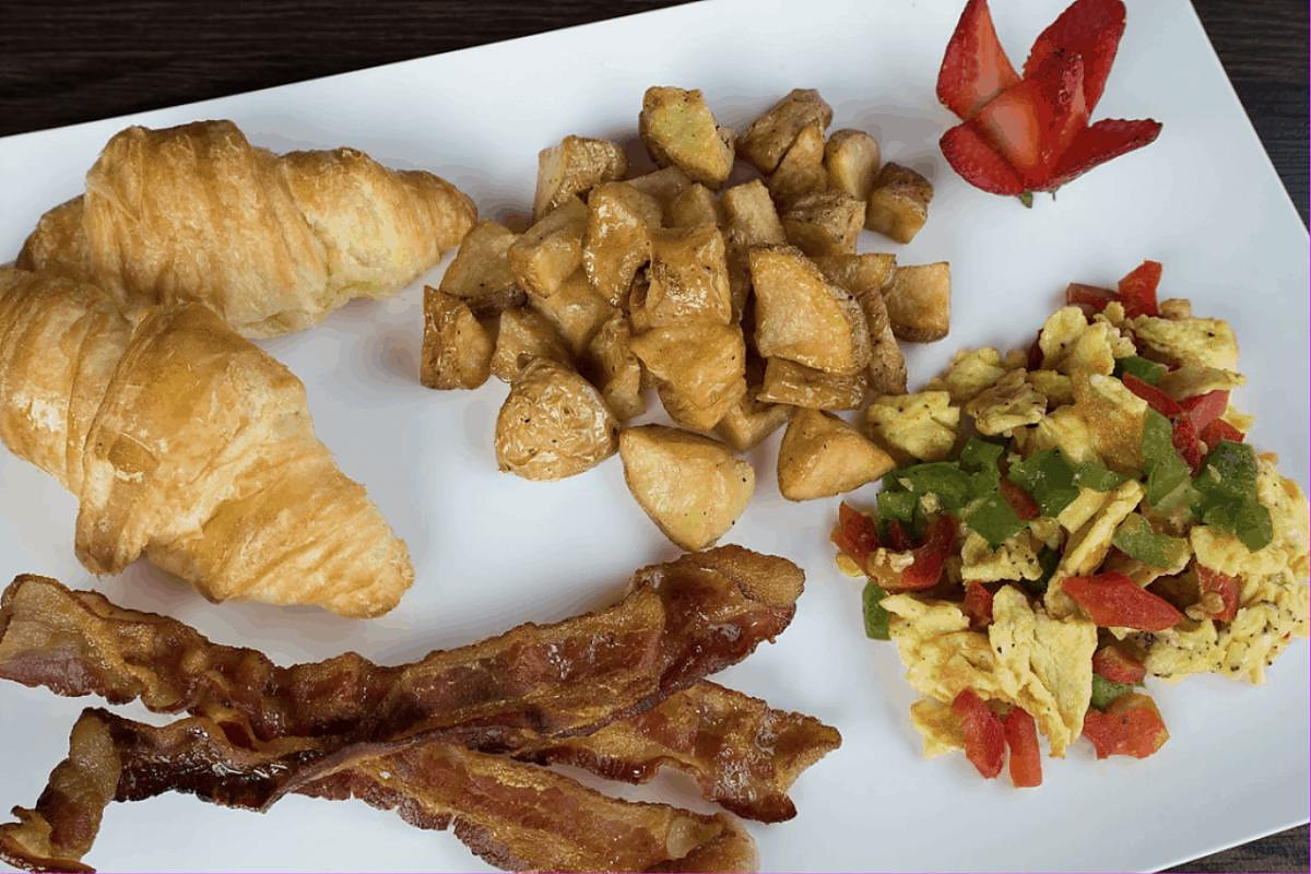 Breakfast plate